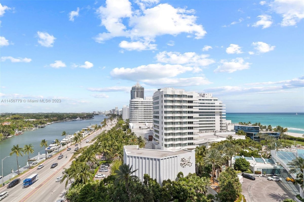 Fontainebleau New Reno 1BR Corner Unit Ocean & Bay