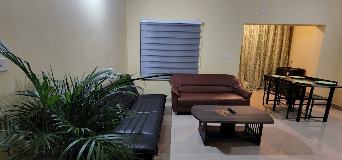 102 Fully Furnished North Goa 2 BHK with Parking