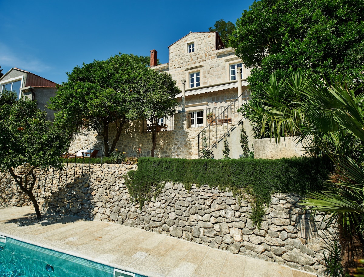 Villa Lemonia Dubrovnik PrivatePool in green oasis