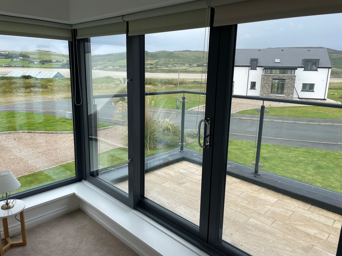 New 4BR family home in Dunfanaghy - 100m to beach