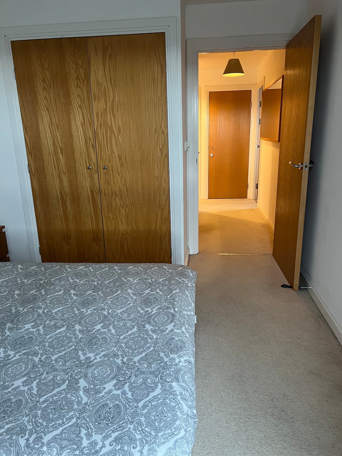 Cosy apartment Cardiff bay  5 mins to centre