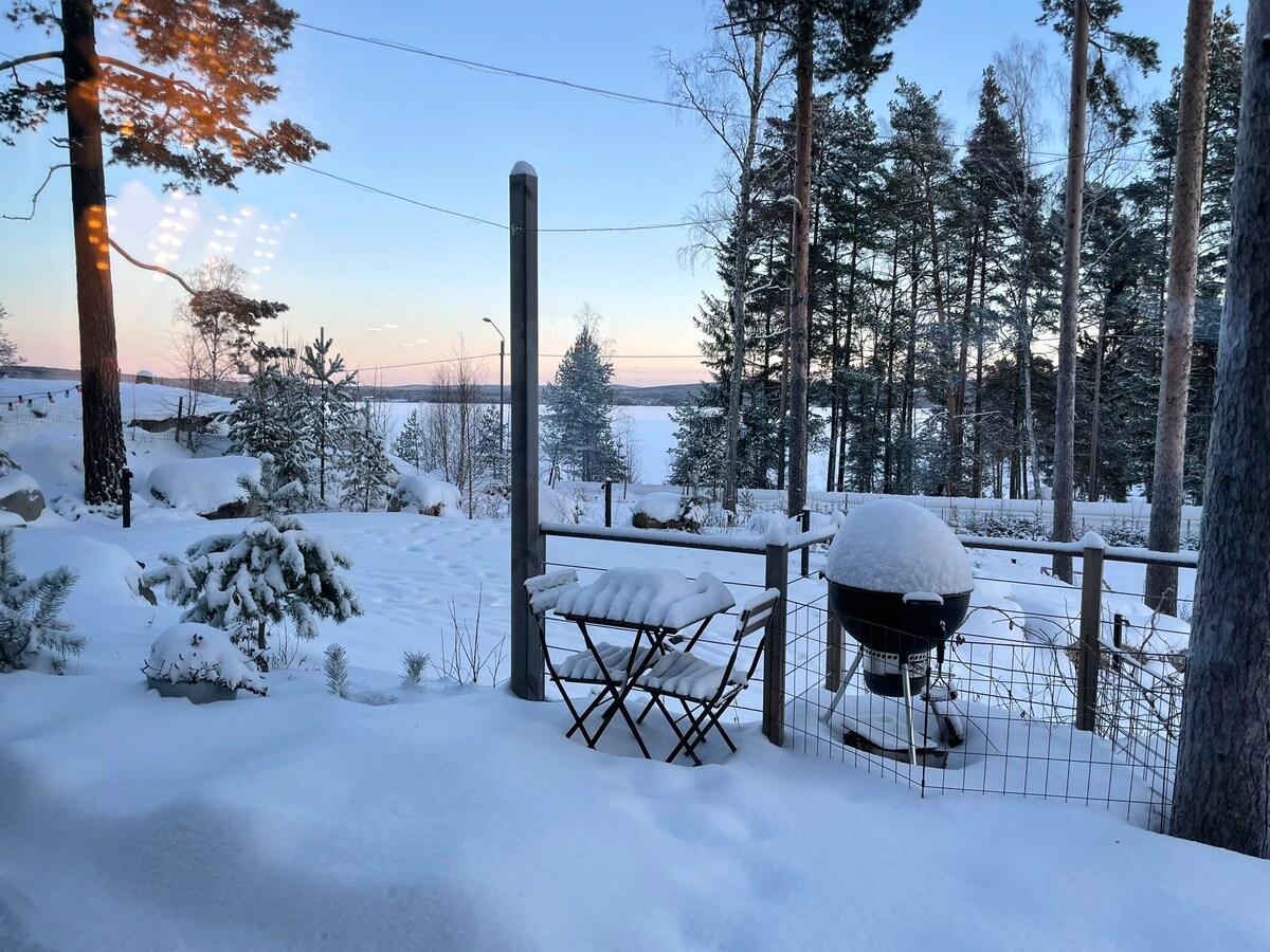 Modernt Familjevänligt Hus