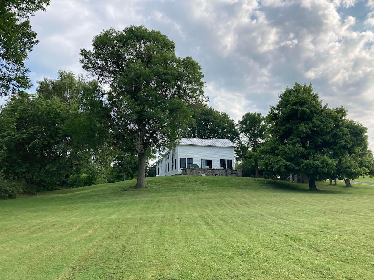 Farmhouse Glamping