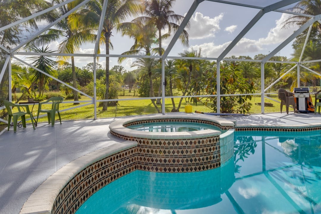 "Sunny Palm Beach Pool Getaway"