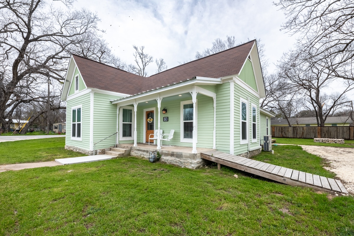 Historic Hico Remodel- EV/RV Outdoor Outlet