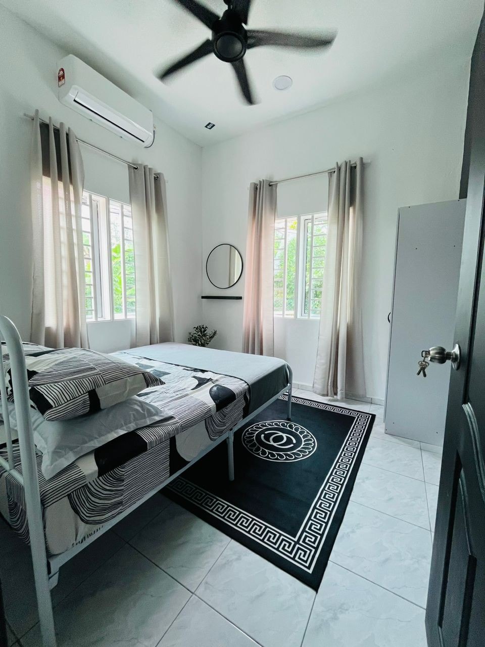 Zaha Homestay Kangar