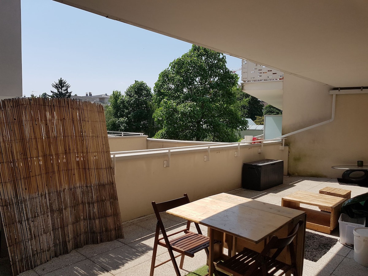 Logement F3+terrasse calme 30mn Roissy-CDG Paris