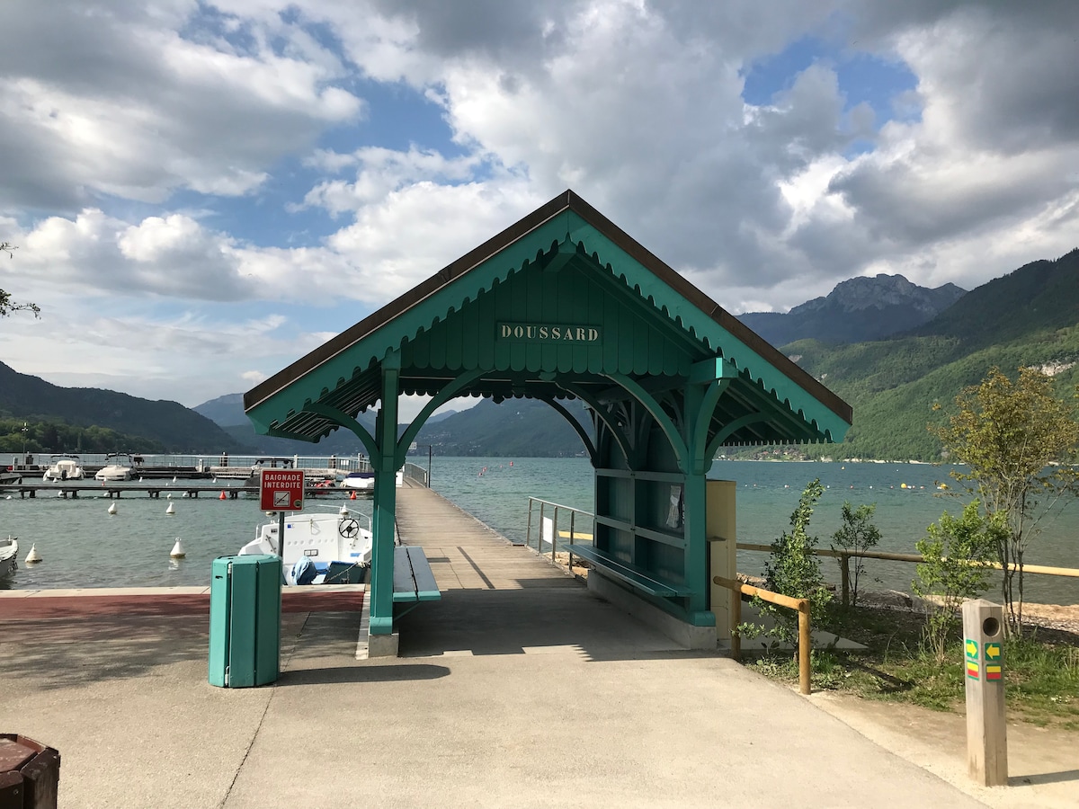 阿讷西湖（ Lac Annecy ）温馨度假木屋