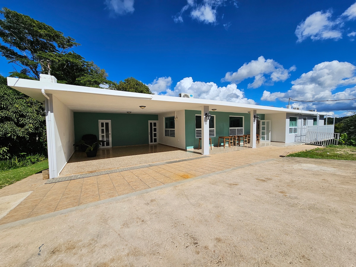 Hacienda Morales Cintrón Near Toro Verde