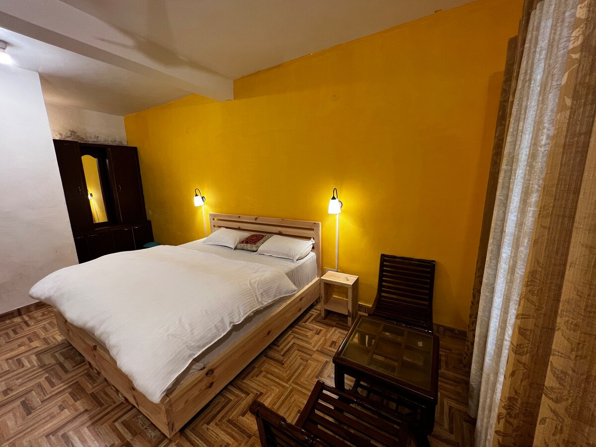 Uday Homestay - Deluxe Room - Long Stay