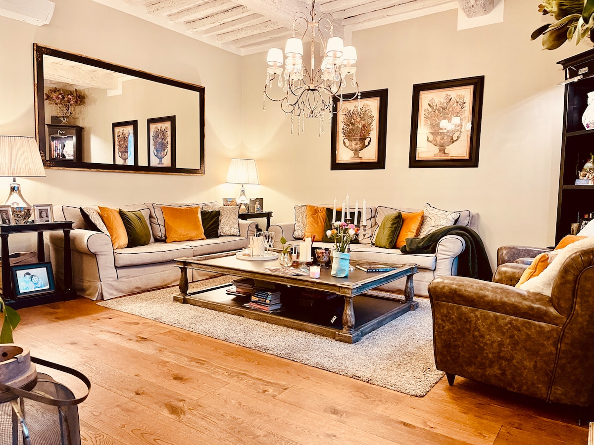 Casa Ettore - Luxury Stay in Historic Palazzo