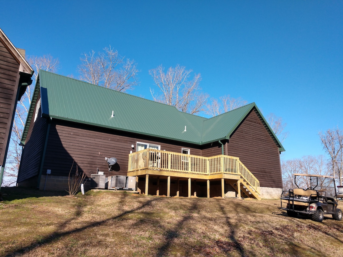 Kentucky Lake Home With Resort Amenities