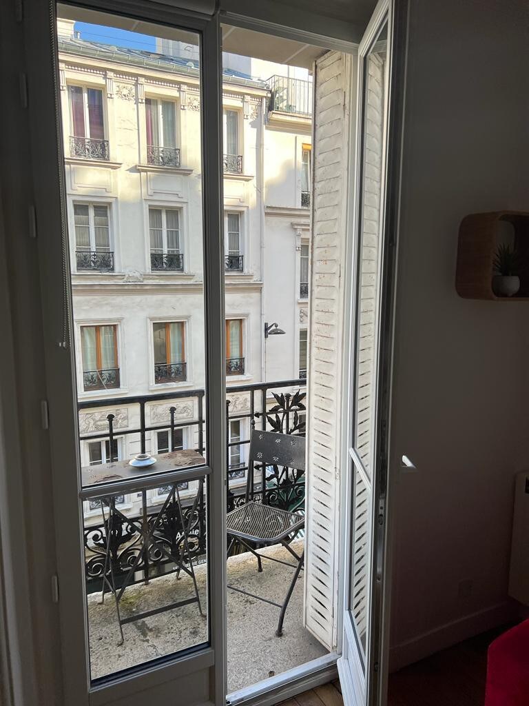 Beautiful Parisian Apartment  with Balcony