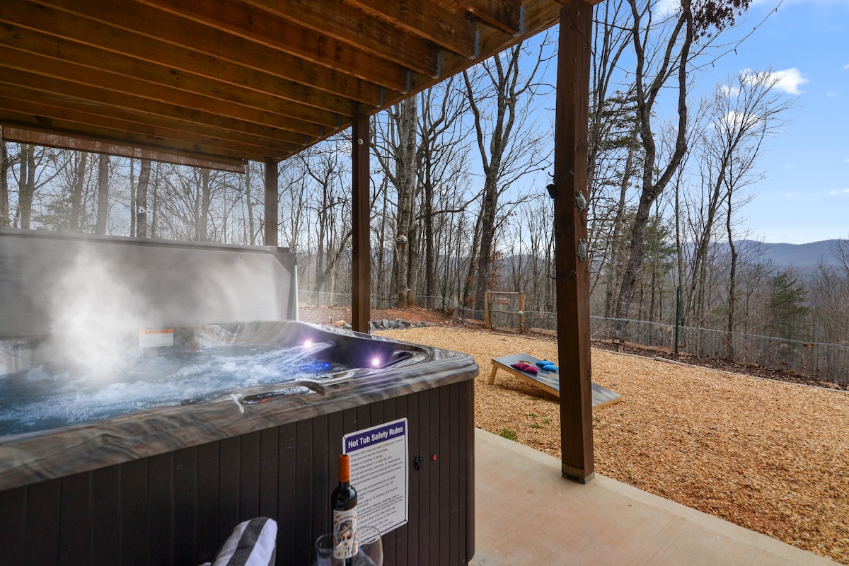 Sweet View Mtn Home Pet Friendly Hot tub Game room