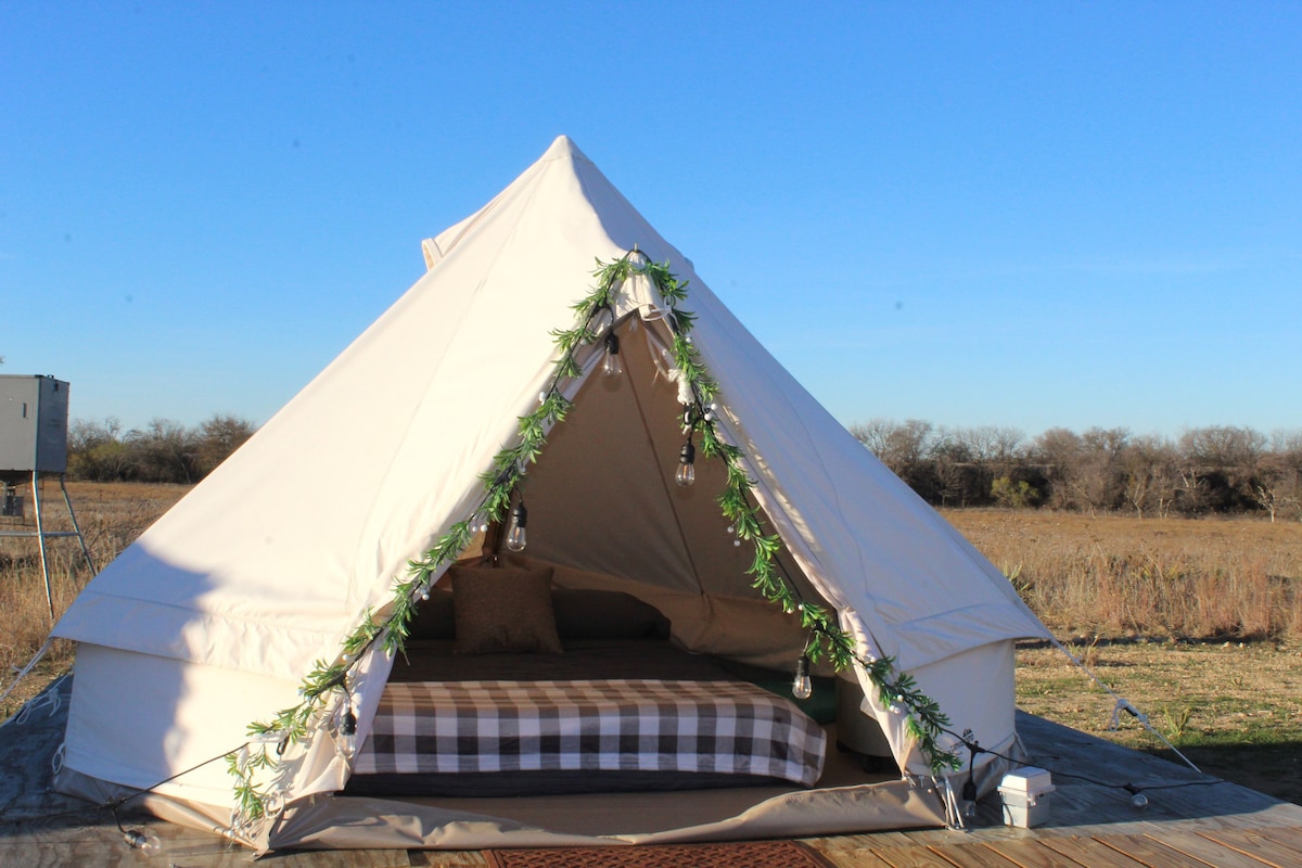 Sirius Tent: Rolling Sky Ranch