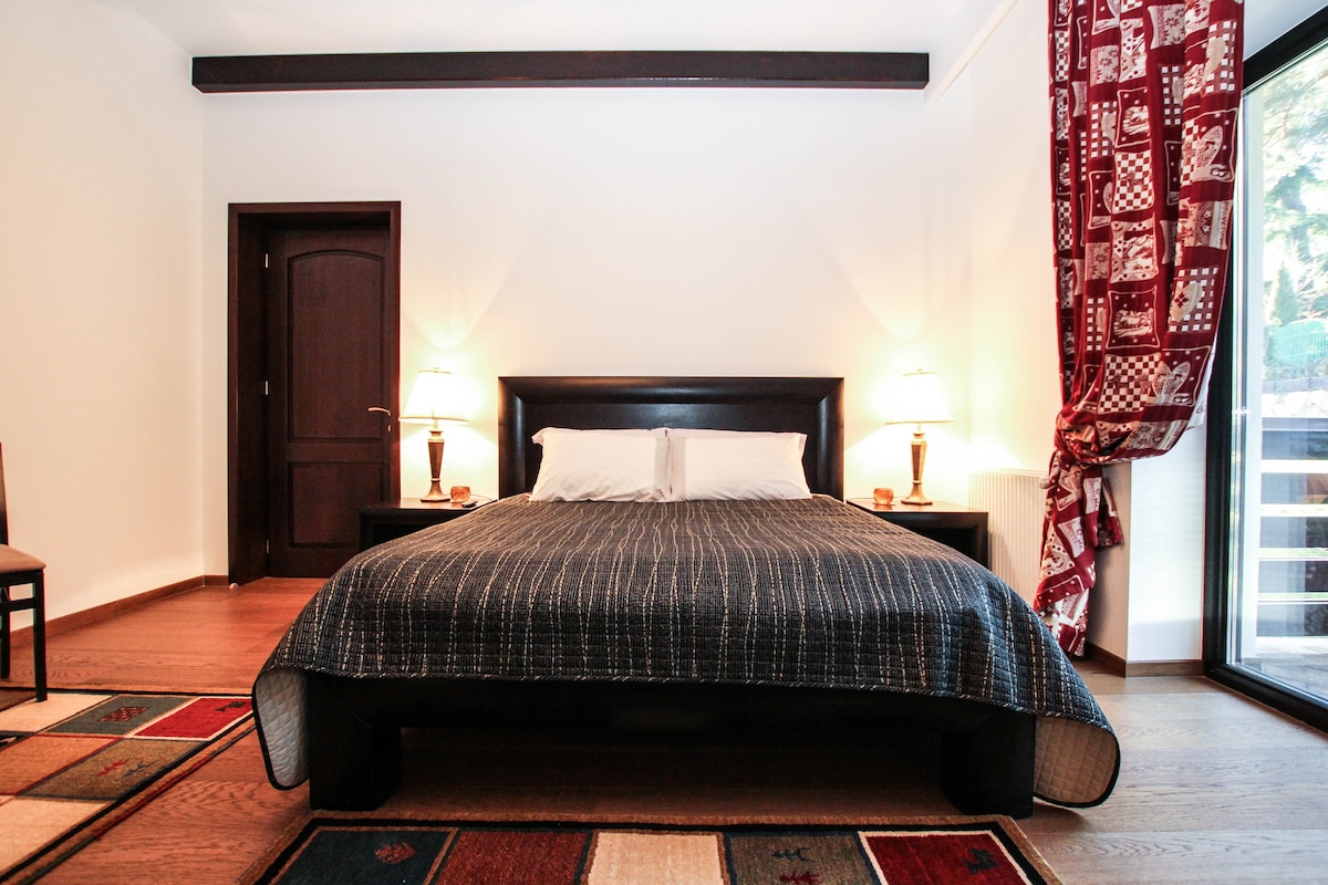Room in Luxury Villa