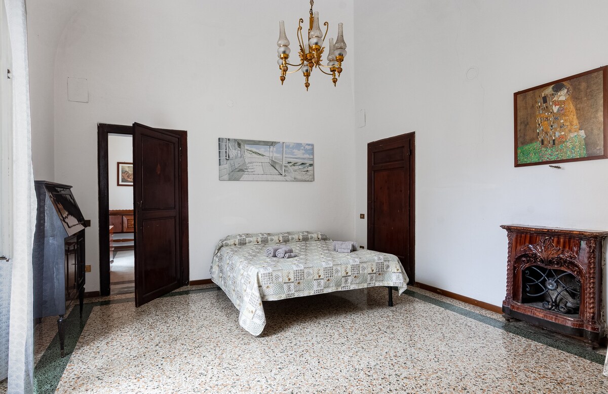 Graceful apartment in Pisa centre