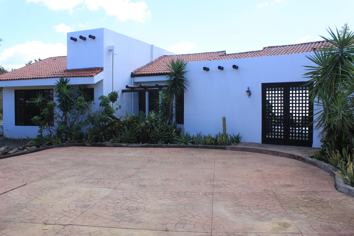 Casa Esperanza - Rancho Santana