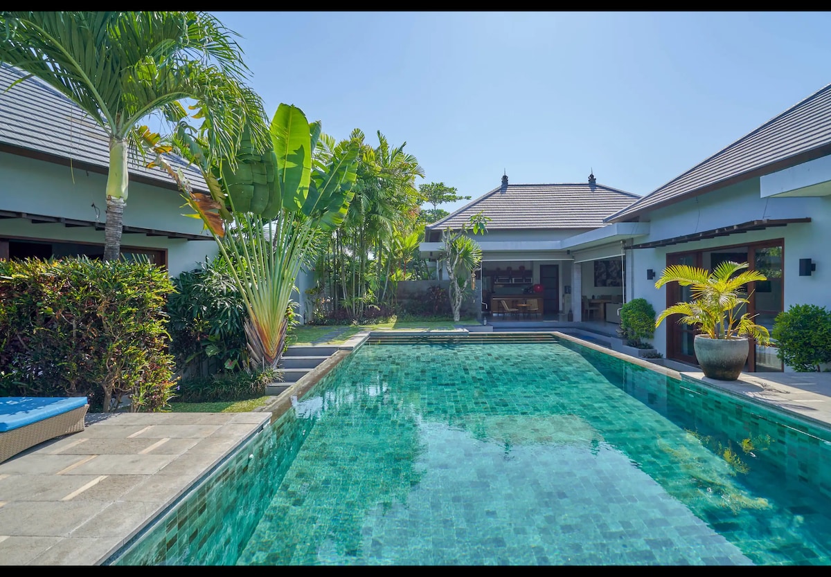 Villa Koru Luxury Tropical 3 BR