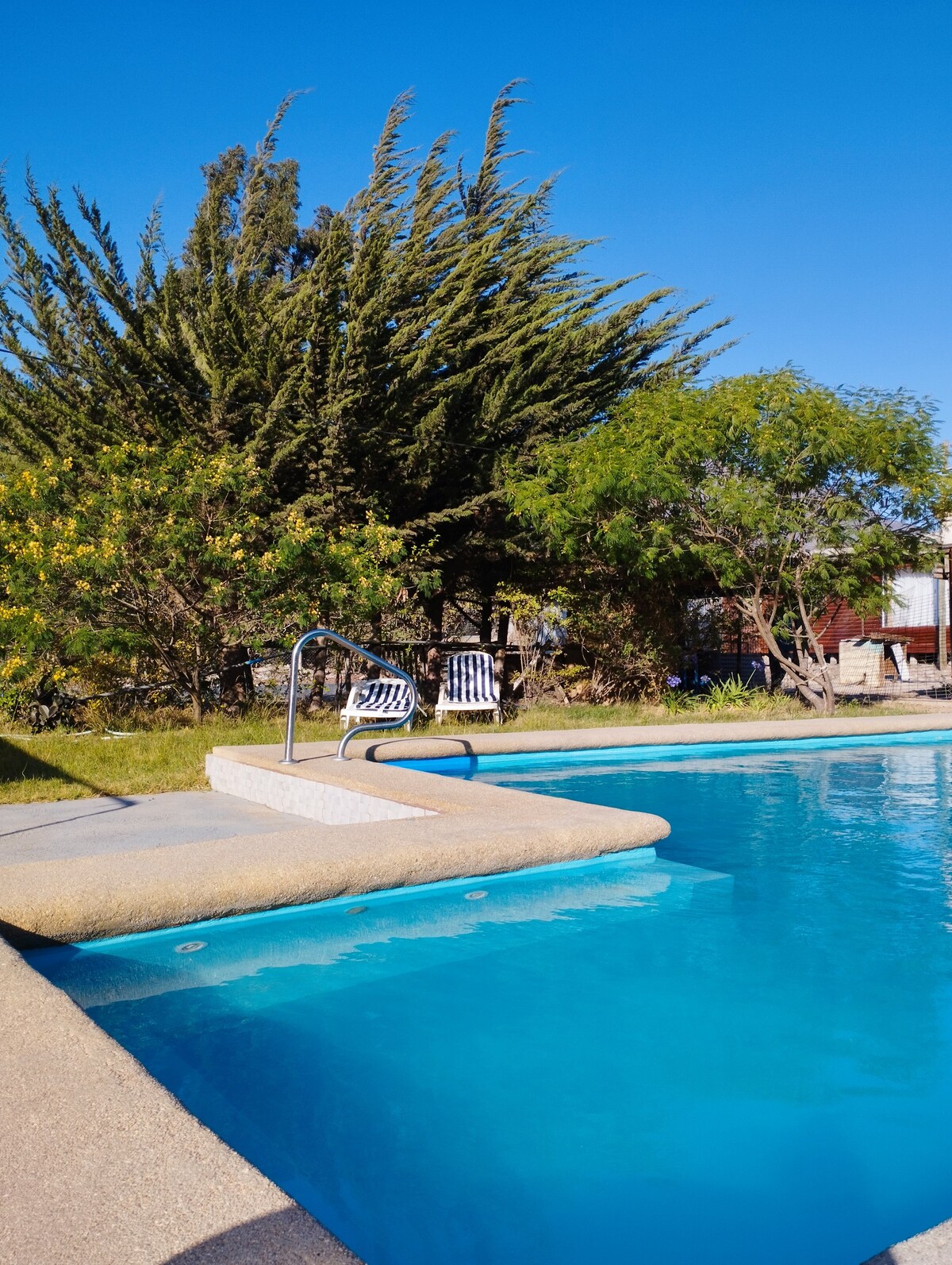 Cabaña con Piscina