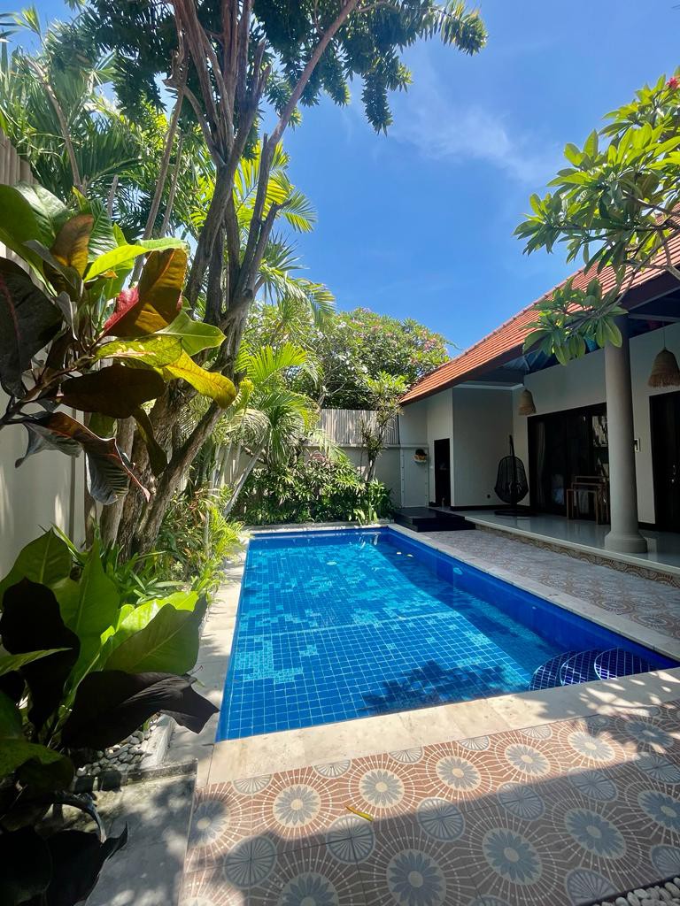 Big intro discount: Stylish & quiet Seminyak villa