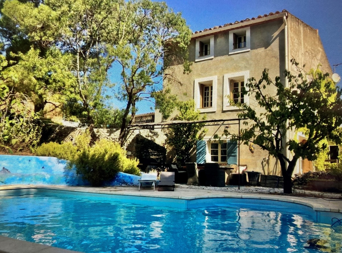 Villa Paziols, attractive family home with pool