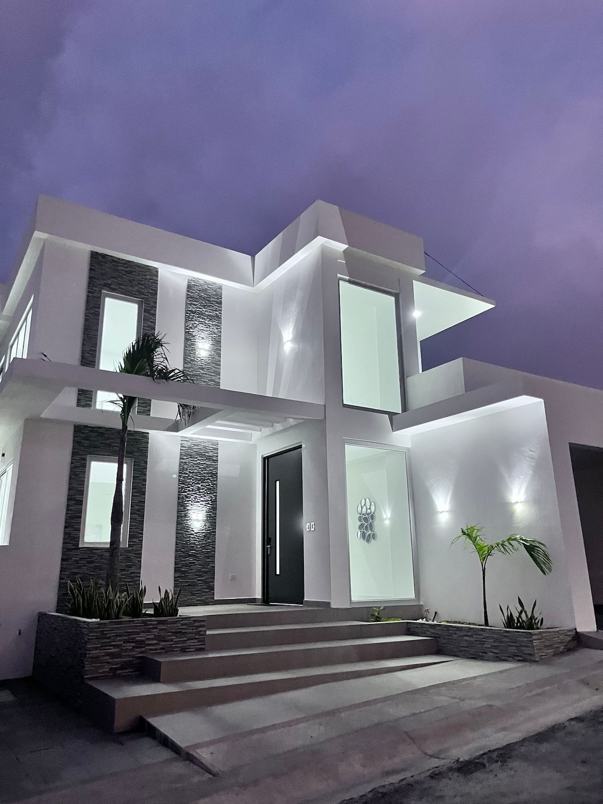 Luxurious Villa Beach House