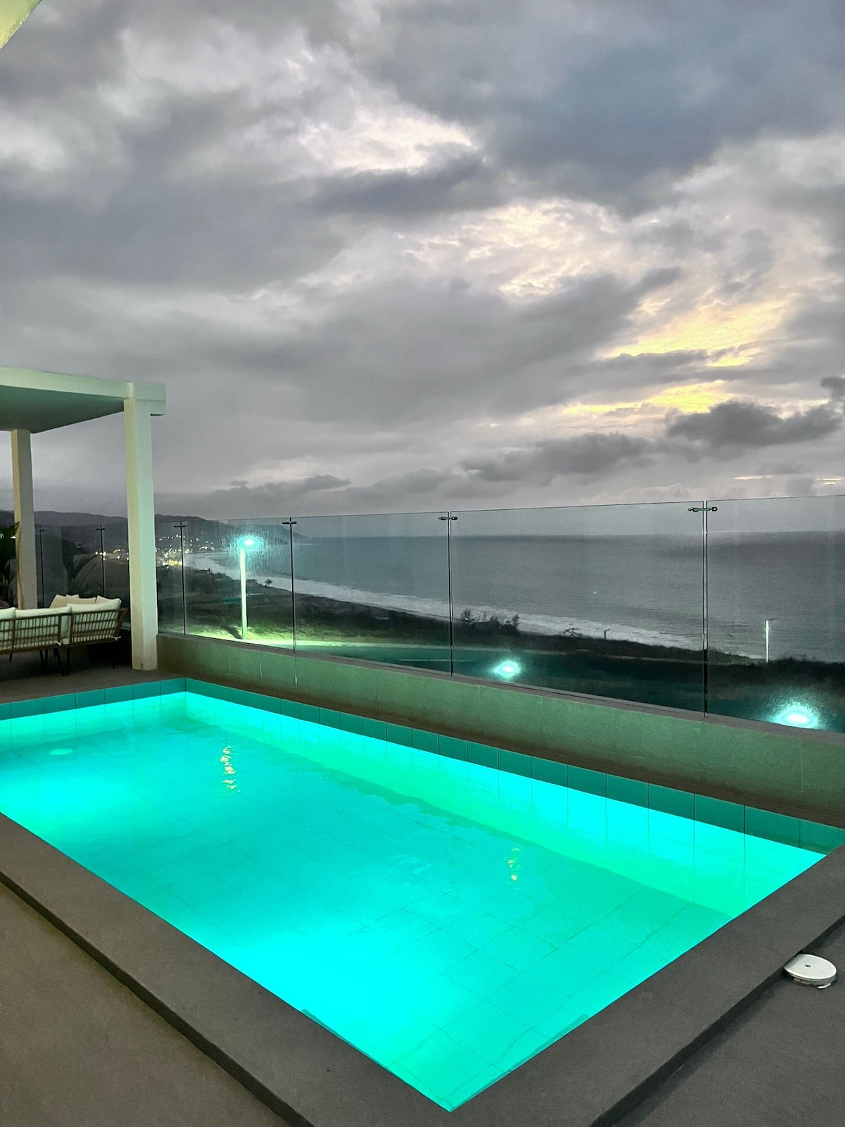 Luxurious Villa Beach House