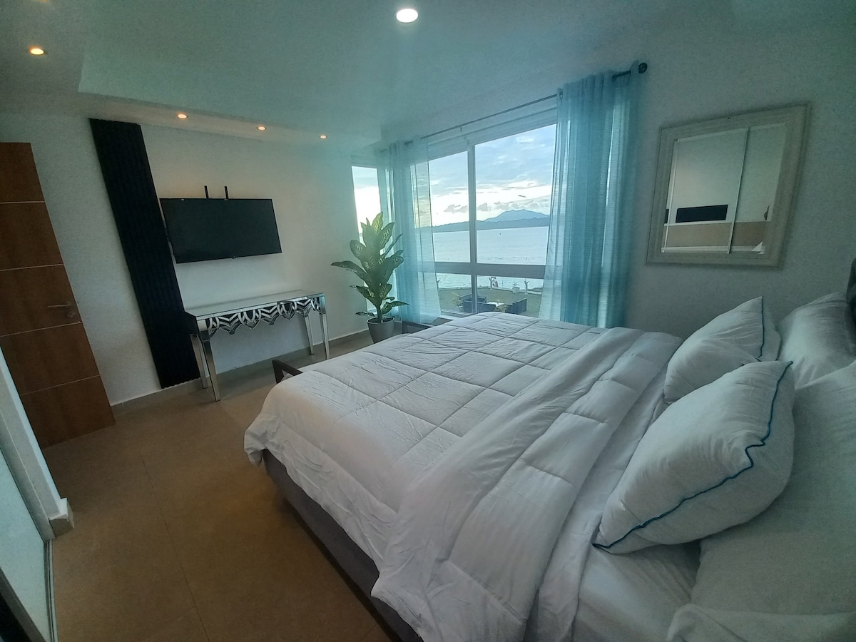 Apartment in the Causeway Amador