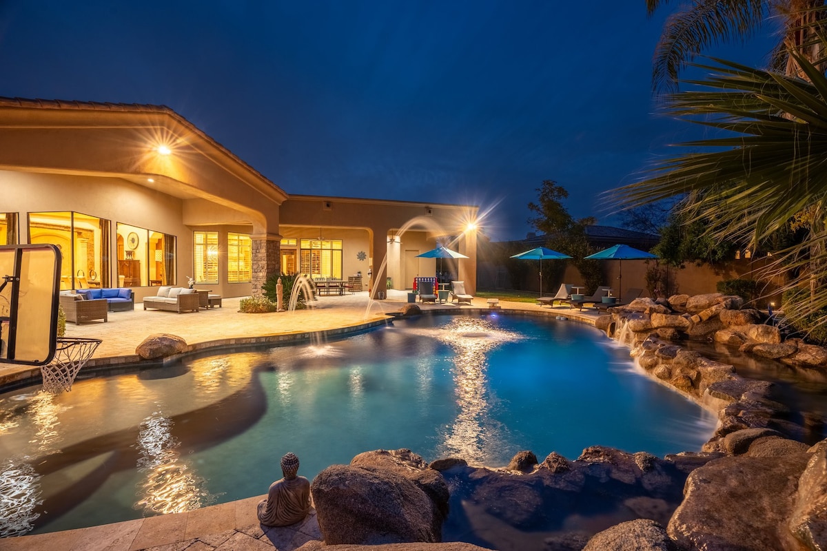 NEW! Gated Luxury Family Oasis, Htd Pool