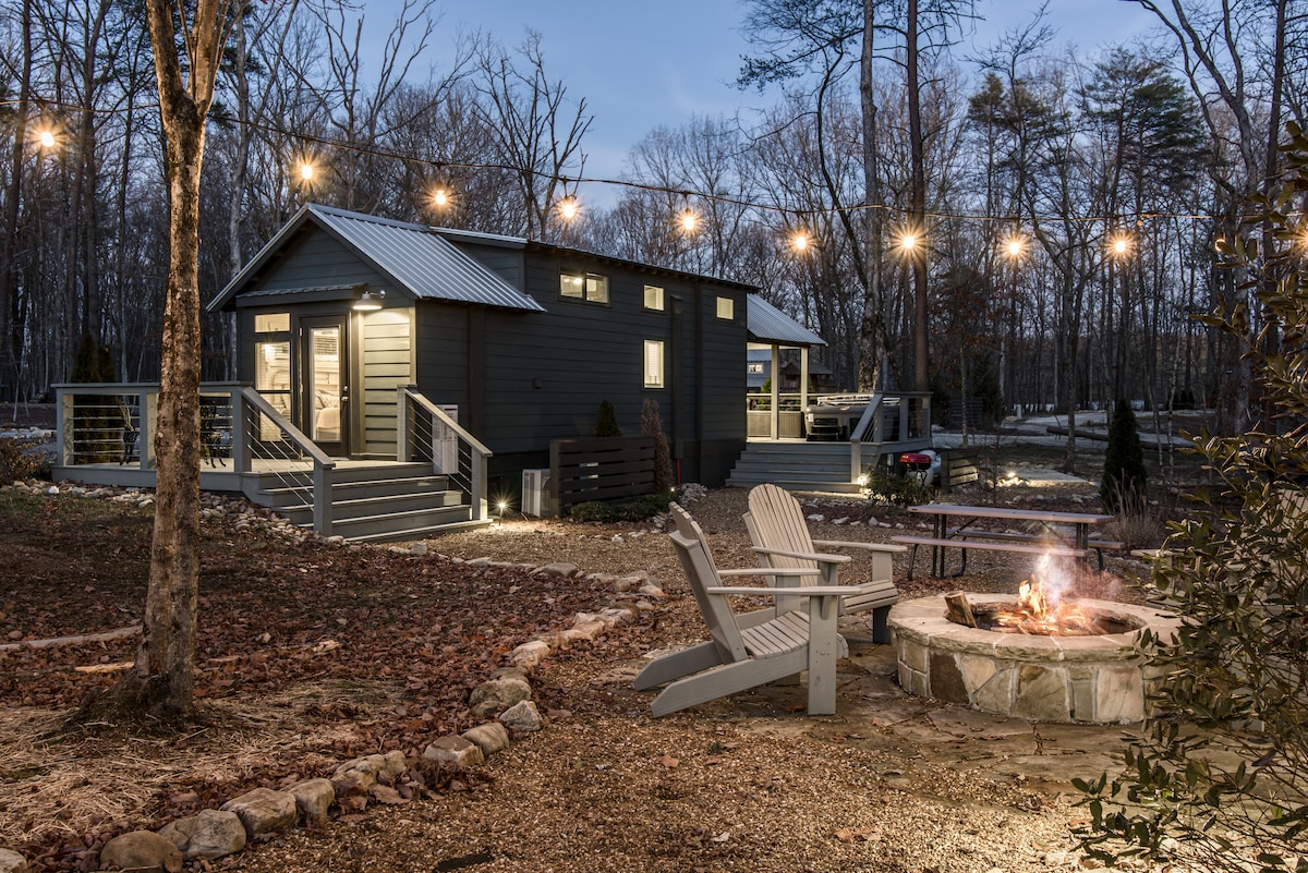 Mac's Lodge Tiny Home