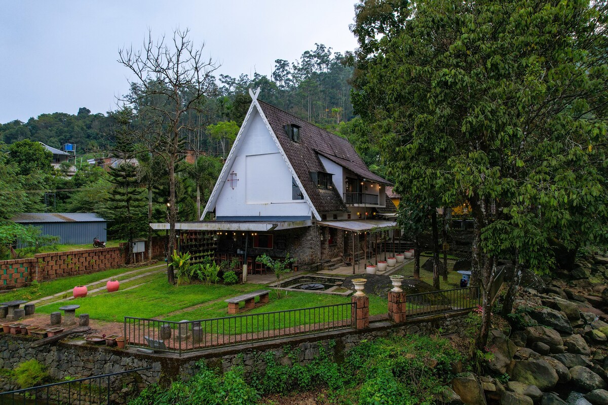 River Side Private Bungalow