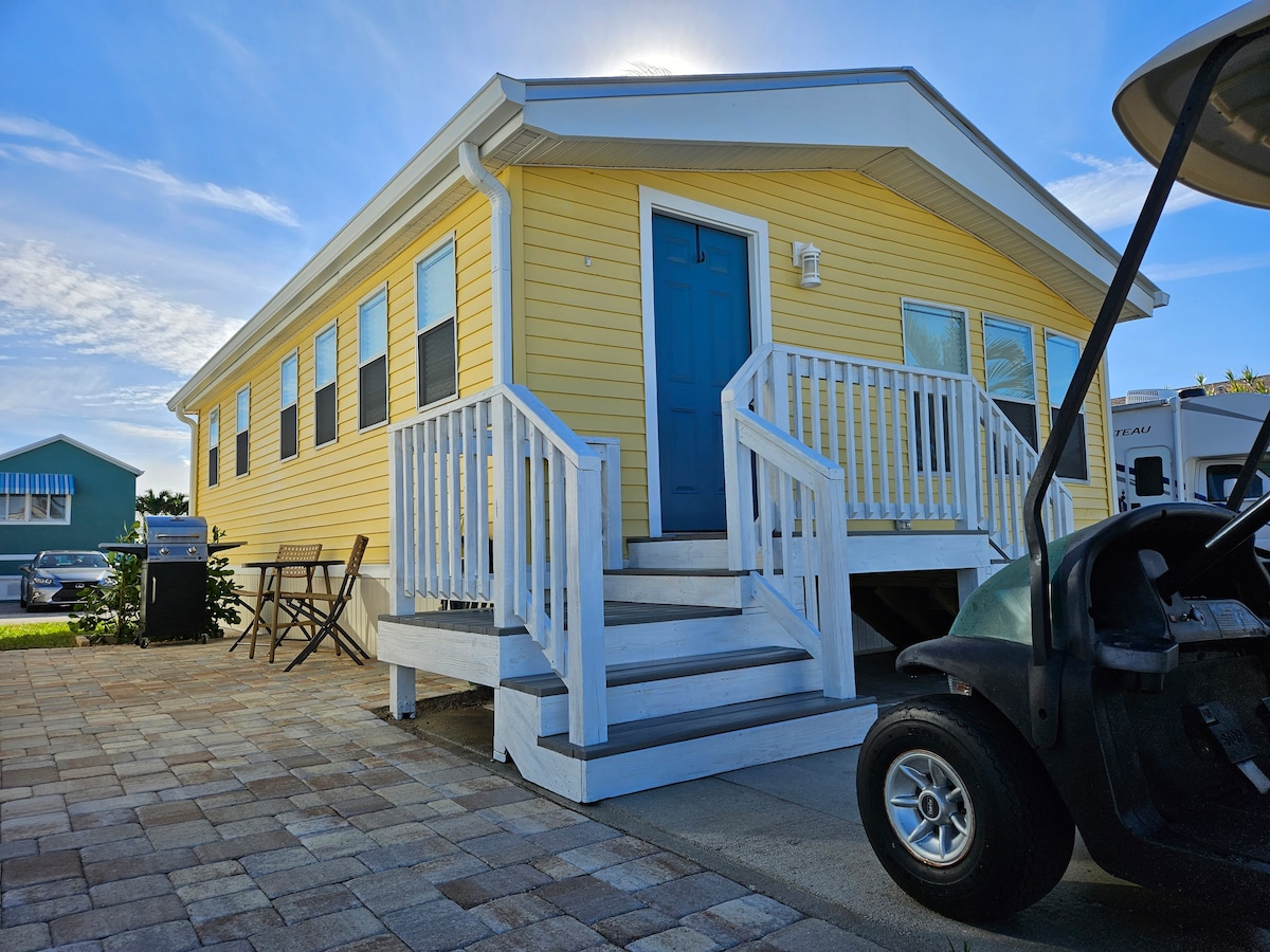 Beach House with Golf Cart!