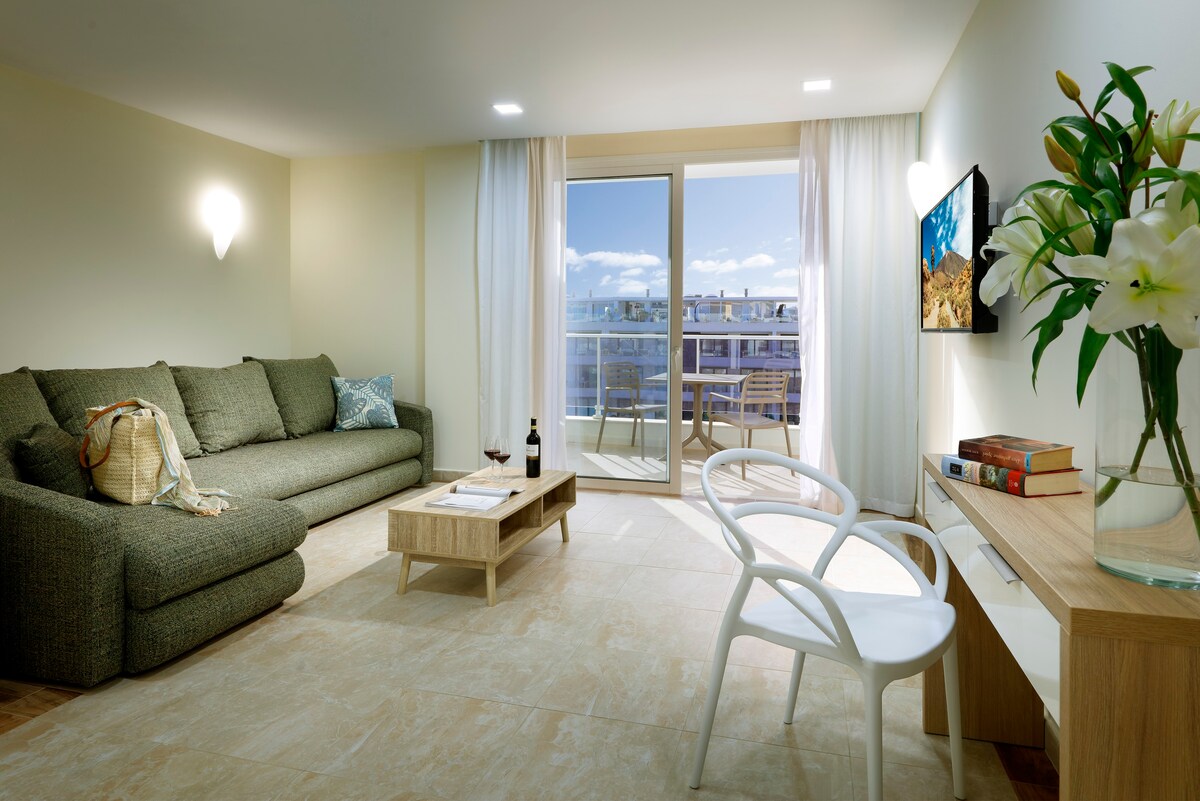 Marinell -舒适公寓双卧室阳台