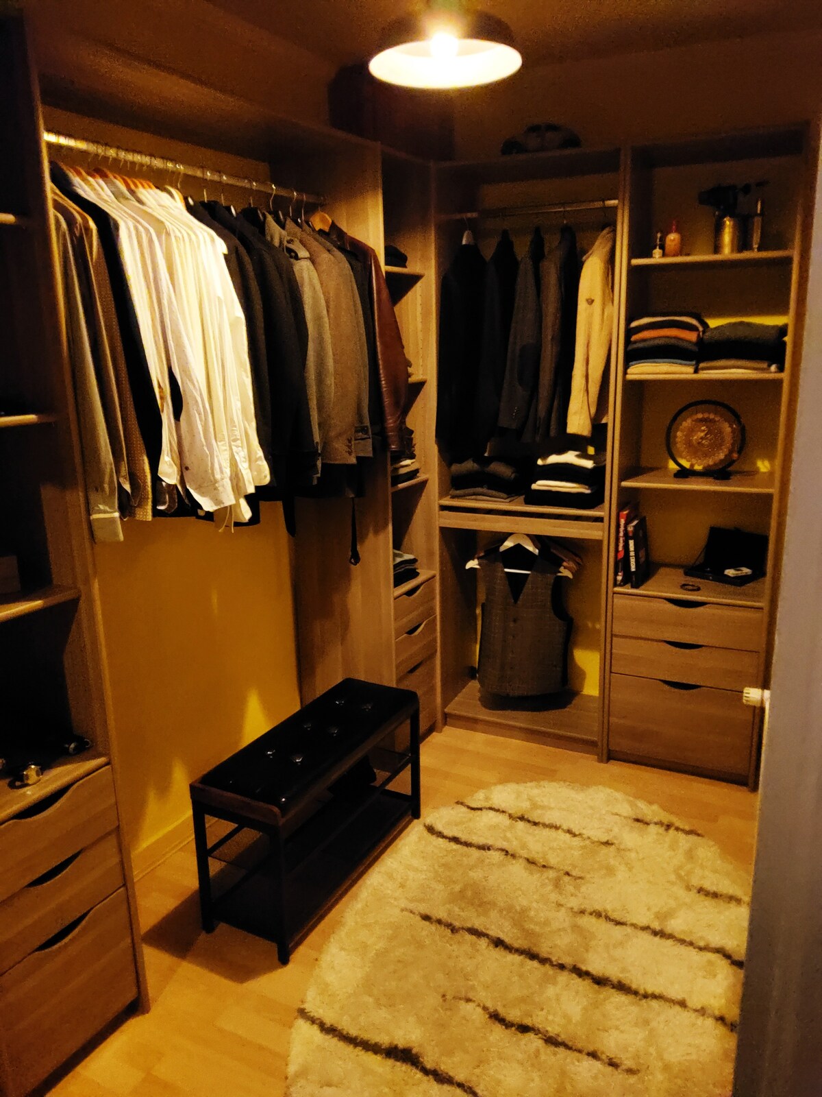 Chambre, douche, dressing privés sur étage complet