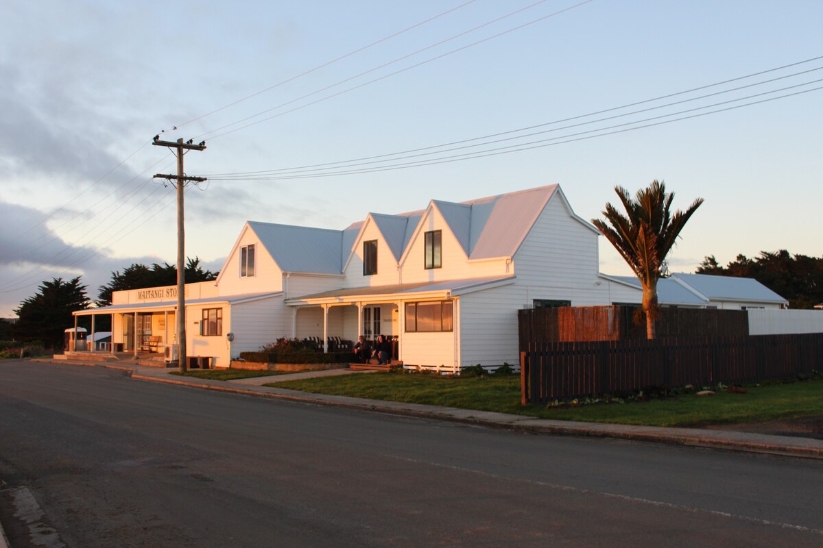 Travellers Rest Chatham Islands Room 34 Twin