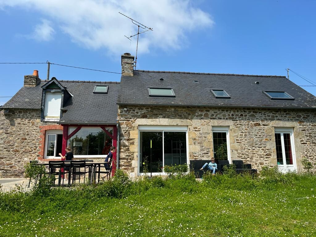 Maison 4 chambres avec piscine couverte privée