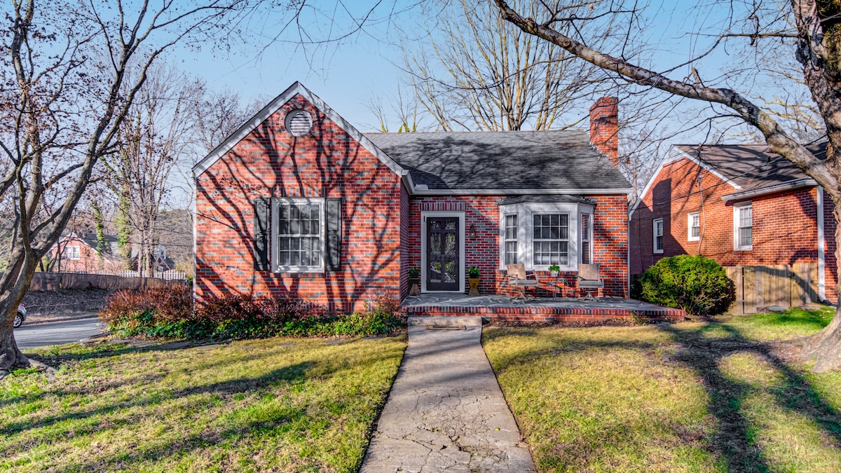 Highly desired Lindley Park neighborhood home