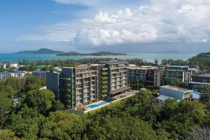 "Calypso Rawai: Stunning Sea View Apartment!"