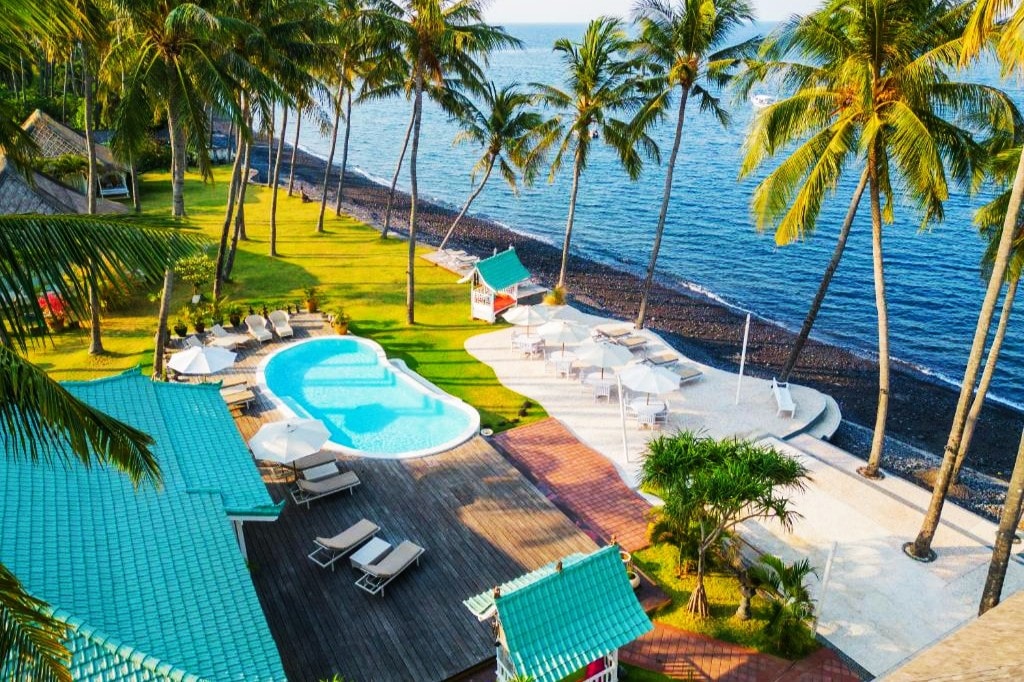 Romantic Private Beach Hotel @Tulamben Bali
