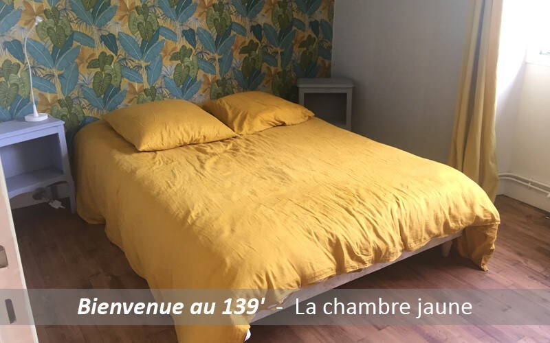 Le 139  -  La chambre jaune