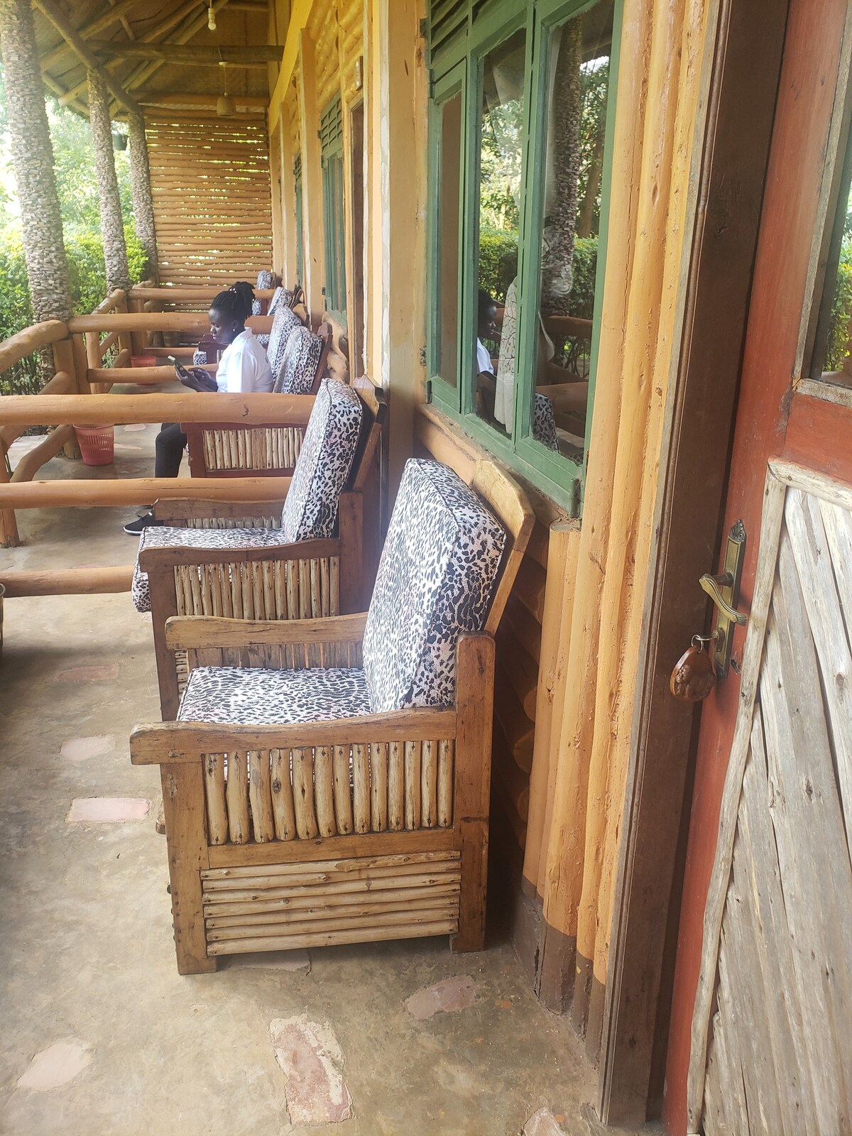 Bwindi Forest Lodge