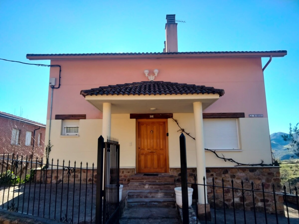 La casa de Serafín y Manoli.