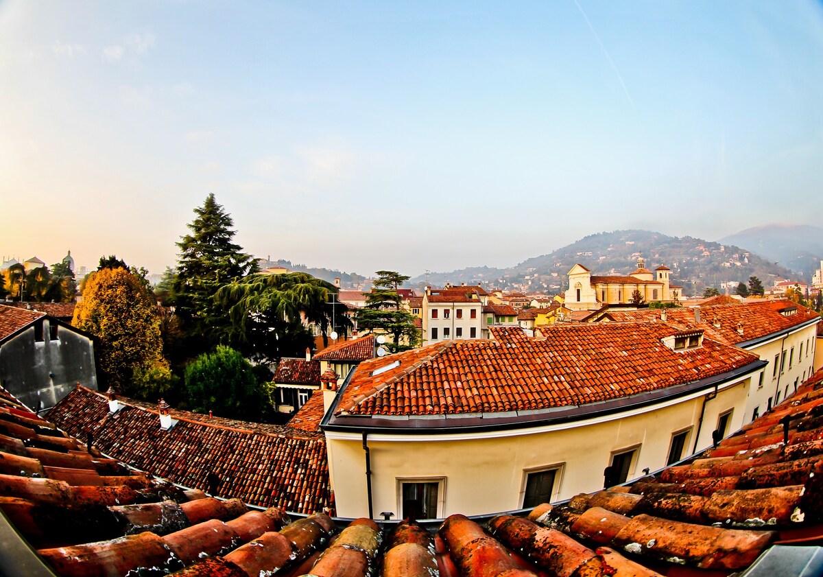 Panorama di Brescia con Camera