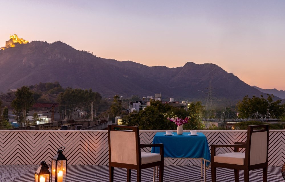 18BR Luxe Private Stay in Udaipur