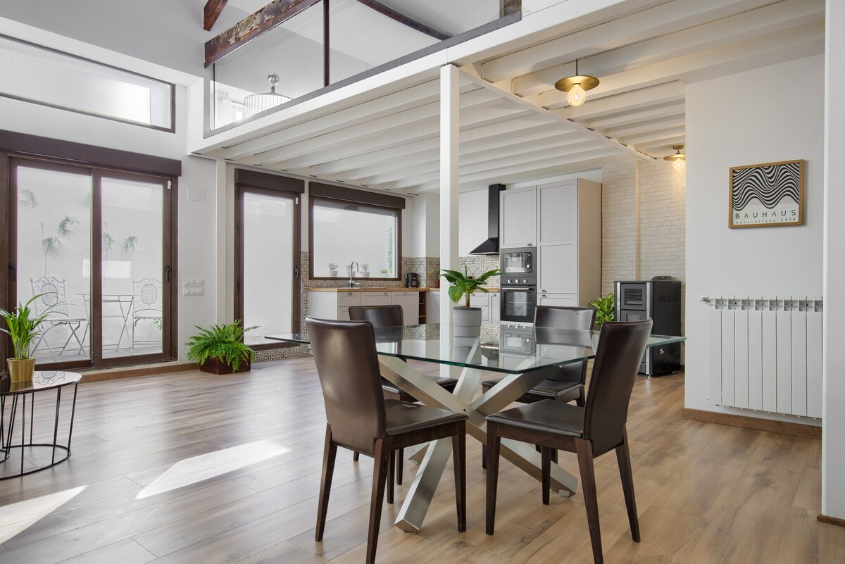 Spacious and Charming loft with private patio