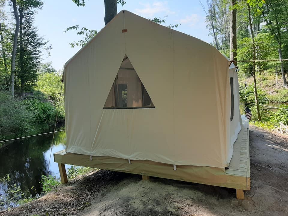 Lake Glamping beside a winery.