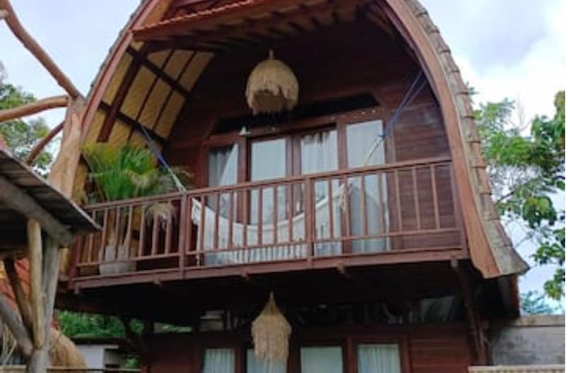 Cozy Villa Batu - 02