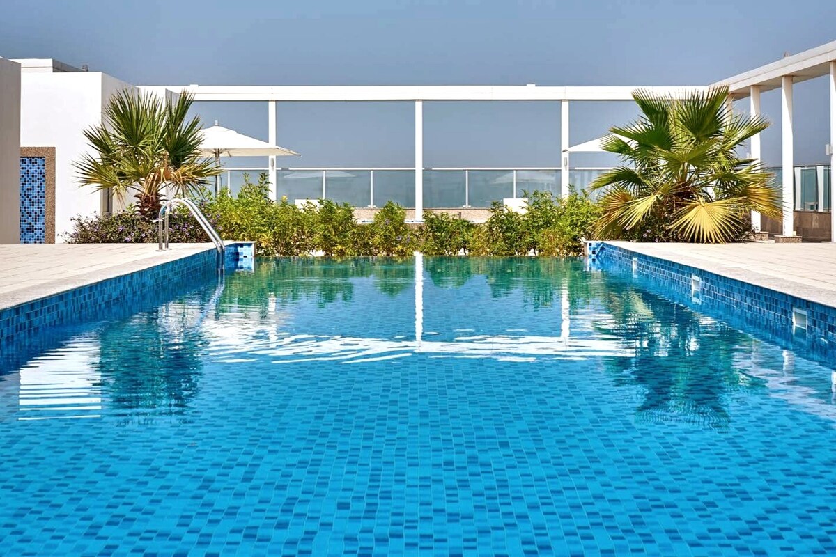 Beachfront 70m² Luxury Apartment on Marjan Island