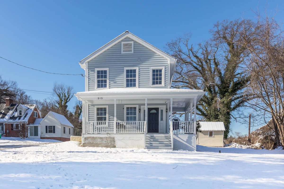 Charming Home Close to DC and Baltimore area